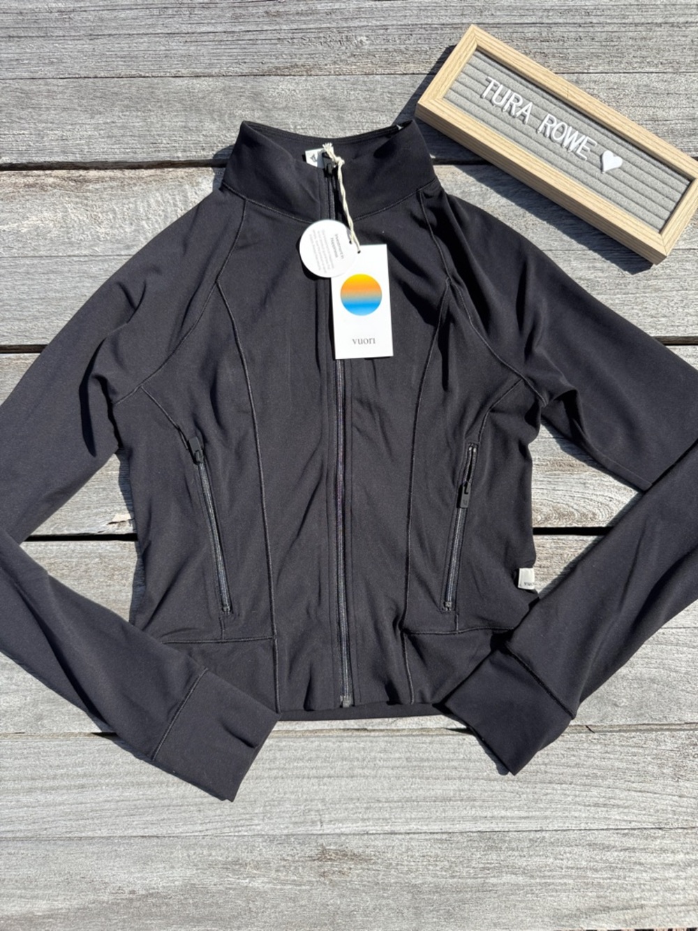 Vuori AllTheForm Fitness Jacket Black Size Small NWT 🖤✨